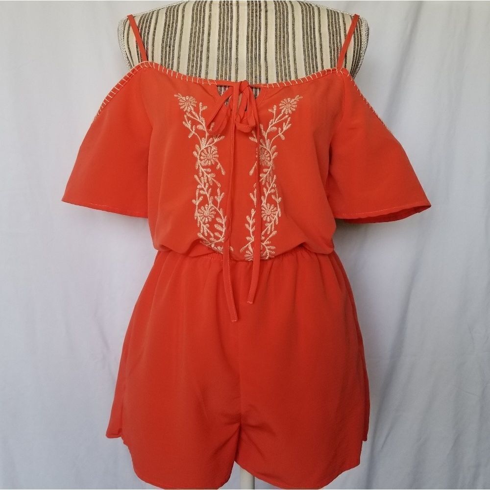 Final Sale! Nwot Orange romper